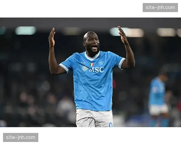 卢卡库拒归队遭那不勒斯警告,缺席训练将除名一线队 卢卡库拒归队遭那不勒斯警告,缺席训练将除名一线队