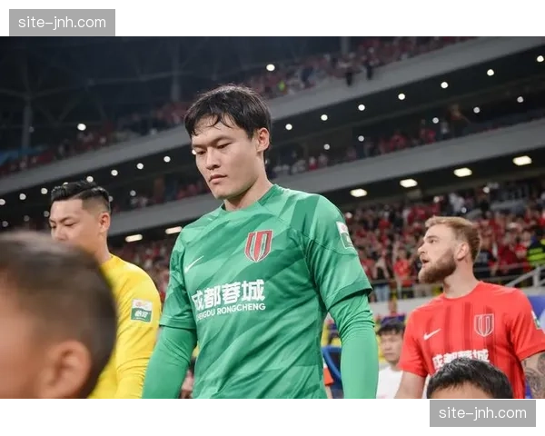 十天三赛的挑战：中超球队的体能管理与恢复科学